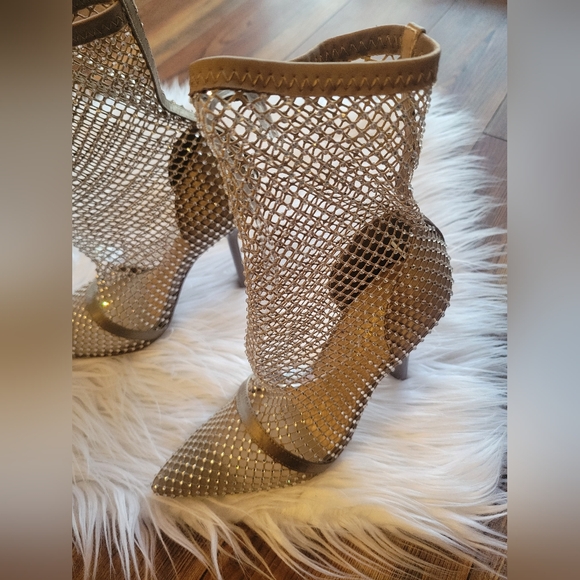 SHOEDAZZLE Coira Rhinestone Net PointedToe Heeled Ankle Booties w Box Size 7.5 - Picture 9 of 13